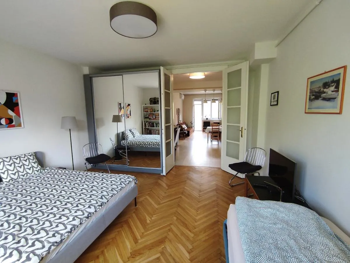 Apartment Park View, Close To River, Ac, Bauhaus Vibe, 2 Balconies Budapest Hungary