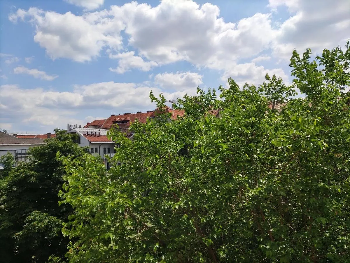 Park View, Close To River, Ac, Bauhaus Vibe, 2 Balconies Budapest Hungary